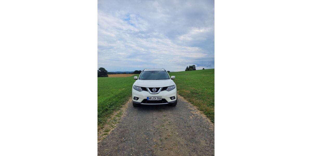 Nissan X-Trail 86.000 km 15.400 &euro; Asbach 53567