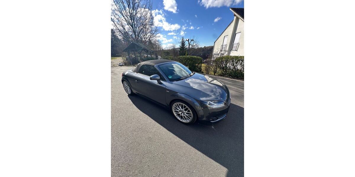 Audi TT 76.000 km 12.999 &euro; Arzbach 56337