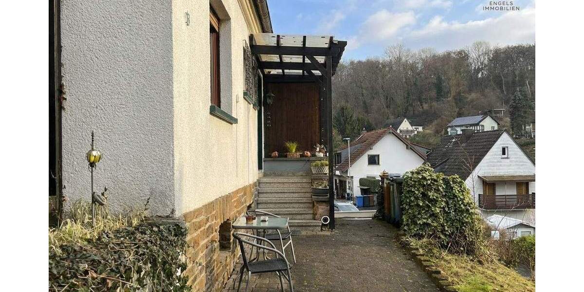 Einfamilienhaus Neuwied / Segendorf Segendorf - 6 Zimmer, 161 m&sup2;, 290.000&euro; | Angebot:25775648