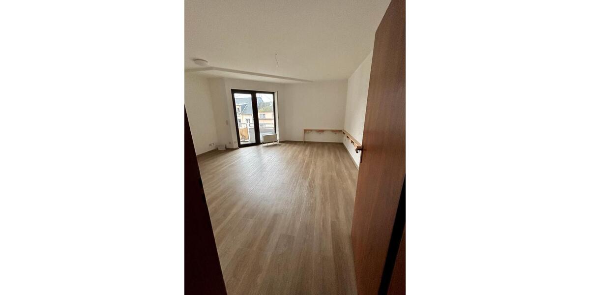 Etagenwohnung Bendorf - 3 Zimmer, 90 m&sup2;, 925&euro; | Angebot:25892193