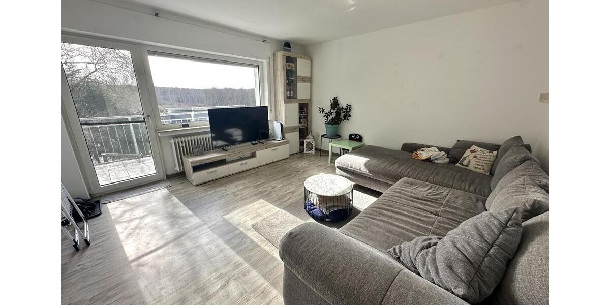 Dachgeschoßwohnung Nauort - 3 Zimmer, 80 m&sup2;, 520&euro; | Angebot:25985996
