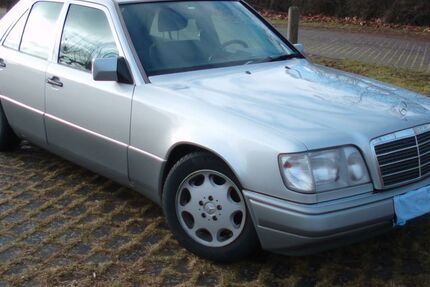 Mercedes-Benz 320 140.665 km 11.000 &euro; Lahnstein 56112