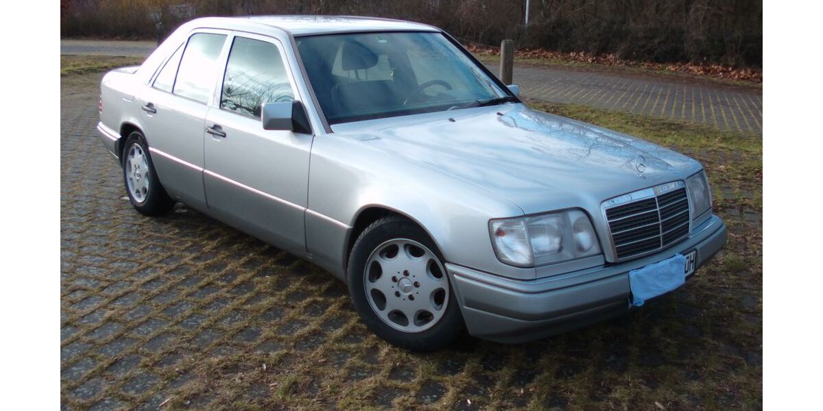 Mercedes-Benz 320 140.665 km 11.000 &euro; Lahnstein 56112