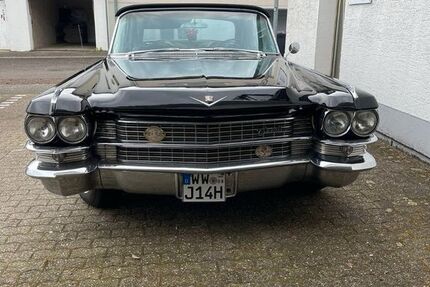 Cadillac Deville 49.187 km 46.500 &euro; Höhr-Grenzhausen 56203