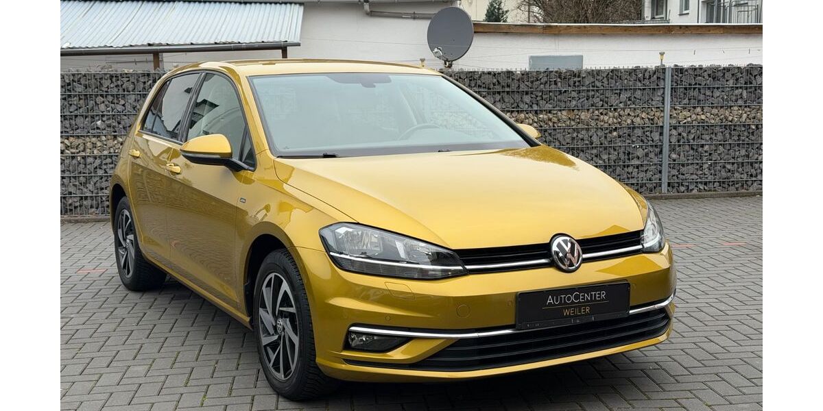 VW Golf 95.000 km 15.490 &euro; Bad Breisig 53498