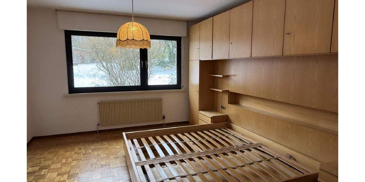 Einfamilienhaus Montabaur - 7 Zimmer, 215 m&sup2;, 550.000&euro; | Angebot:25708358