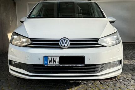 VW Touran 78.000 km 21.600 &euro; Höhr-Grenzhausen 56203