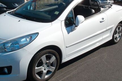 Peugeot 207 80.500 km 7.600 &euro; Ransbach Baumbach 56235