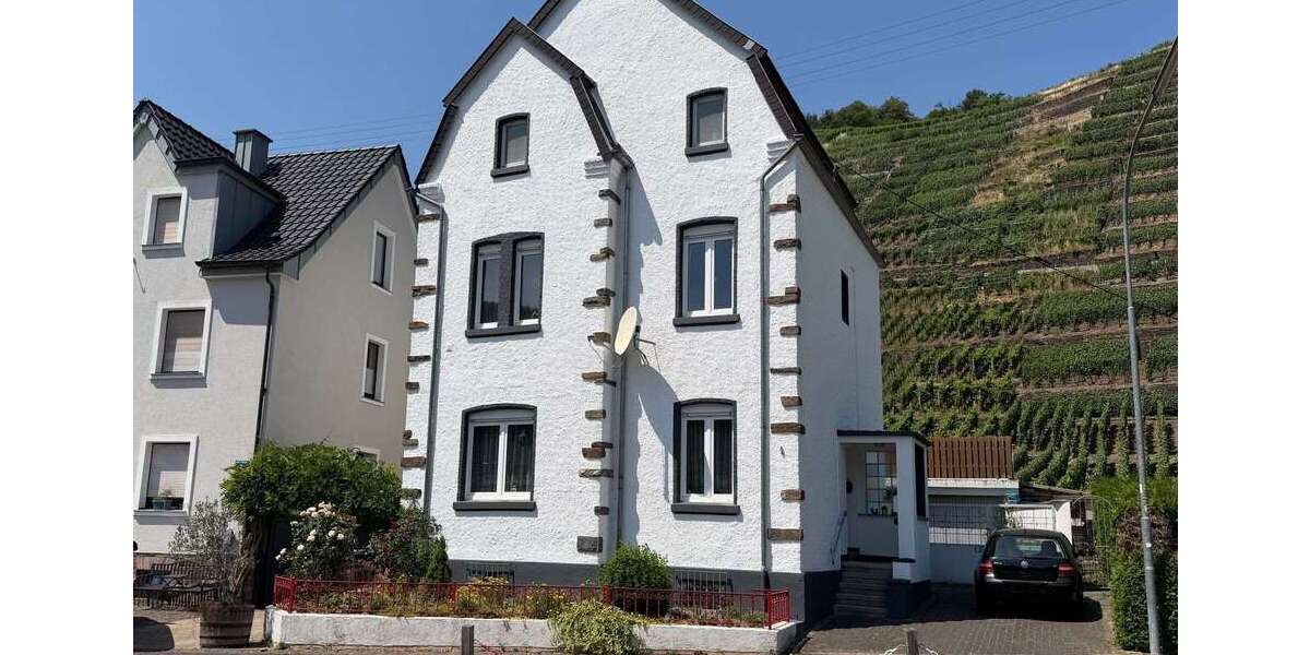 Einfamilienhaus Bad Neuenahr-Ahrweiler / Walporzheim Walporzheim - 6 Zimmer, 126 m&sup2;, 329.000&euro; | Angebot:27112811