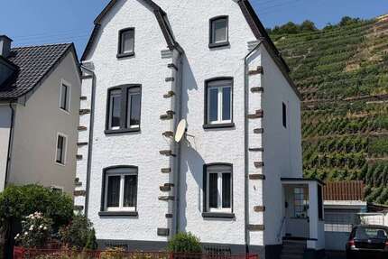 Haus Bad Neuenahr-Ahrweiler / Walporzheim Walporzheim - 6 Zimmer, 126 m&sup2;, 329.000&euro; | Angebot:27112811