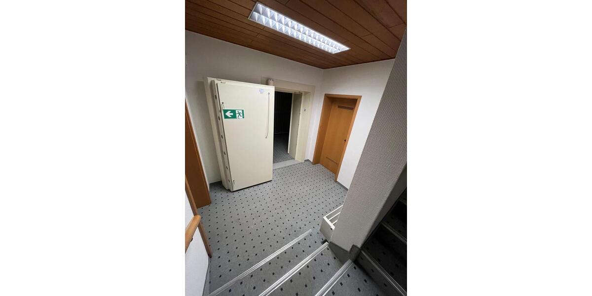 Gewerbeobjekt Urmitz - 1.350&euro; | Angebot:25856050