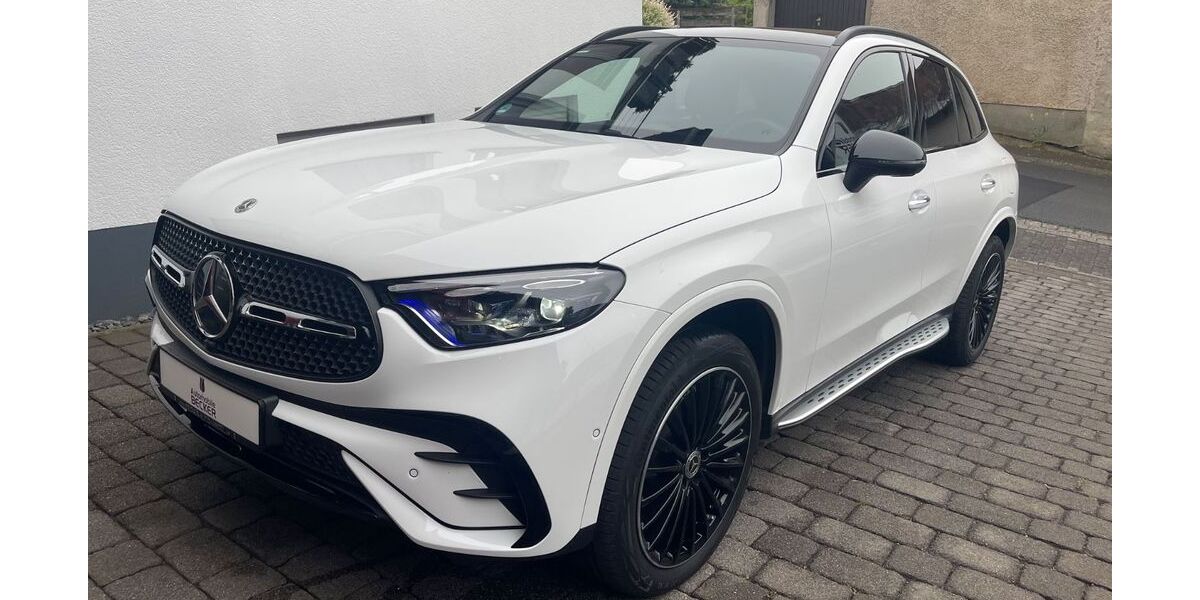 Mercedes-Benz GLC 300 17.900 km 72.290 &euro; Brachtendorf 56761