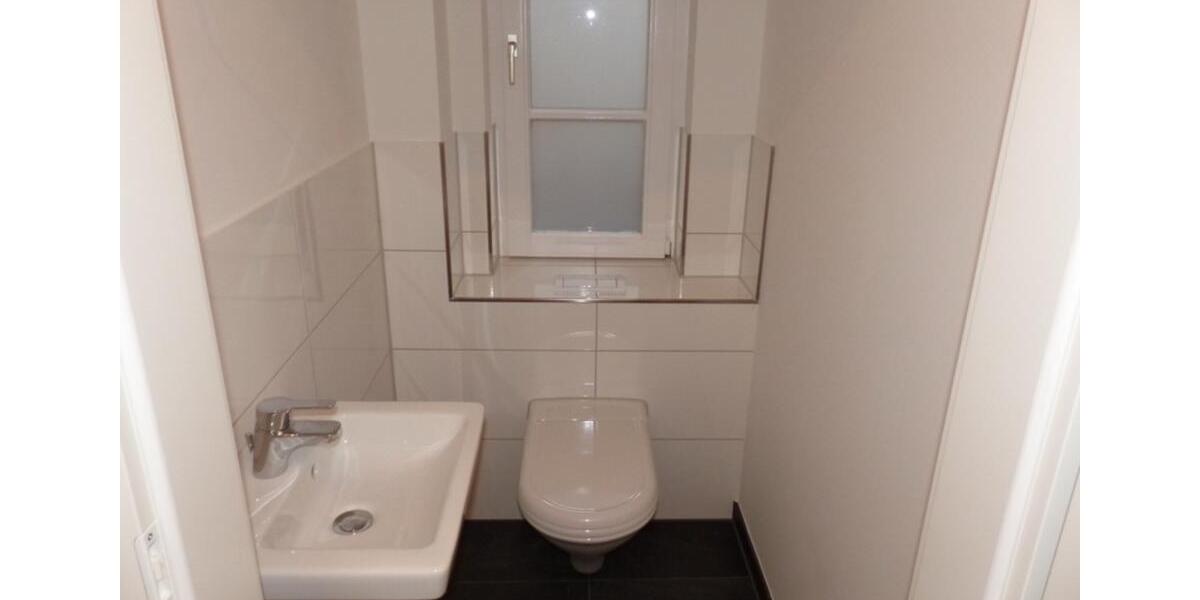 Etagenwohnung Koblenz - 2 Zimmer, 93 m&sup2;, 525.000&euro; | Angebot:25571001