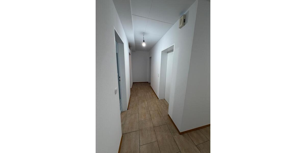 Etagenwohnung Ötzingen - 3 Zimmer, 105 m&sup2;, 890&euro; | Angebot:25722640