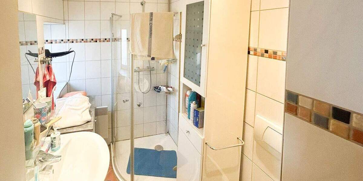 Einfamilienhaus Nauort - 6 Zimmer, 115 m&sup2;, 155.000&euro; | Angebot:25738145