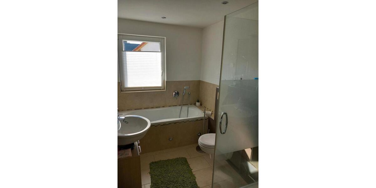 Etagenwohnung Bendorf - 4 Zimmer, 100 m&sup2;, 369.000&euro; | Angebot:25854190