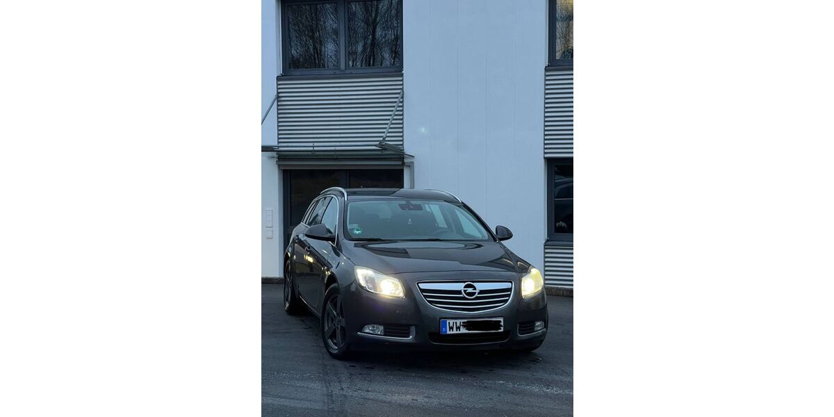 Opel Insignia 210.000 km 4.199 &euro; Montabaur 56410
