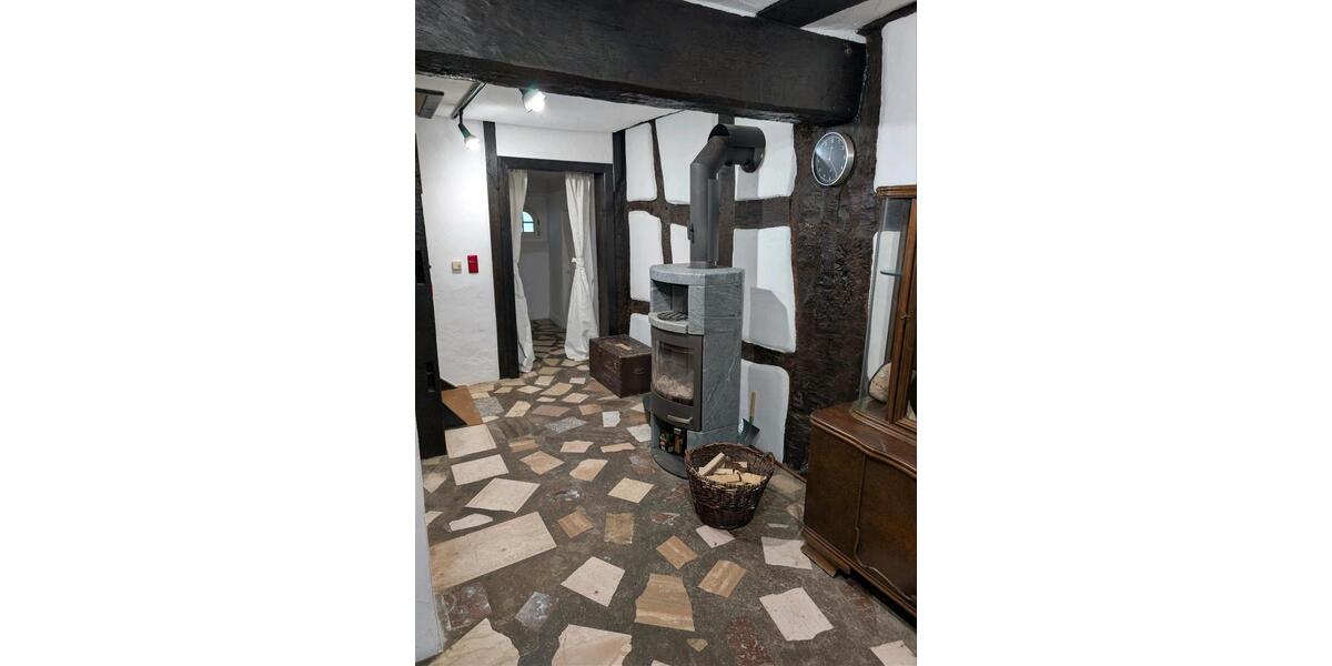 Einfamilienhaus Selters (Westerwald) - 4 Zimmer, 210 m&sup2;, 295.000&euro; | Angebot:23572632