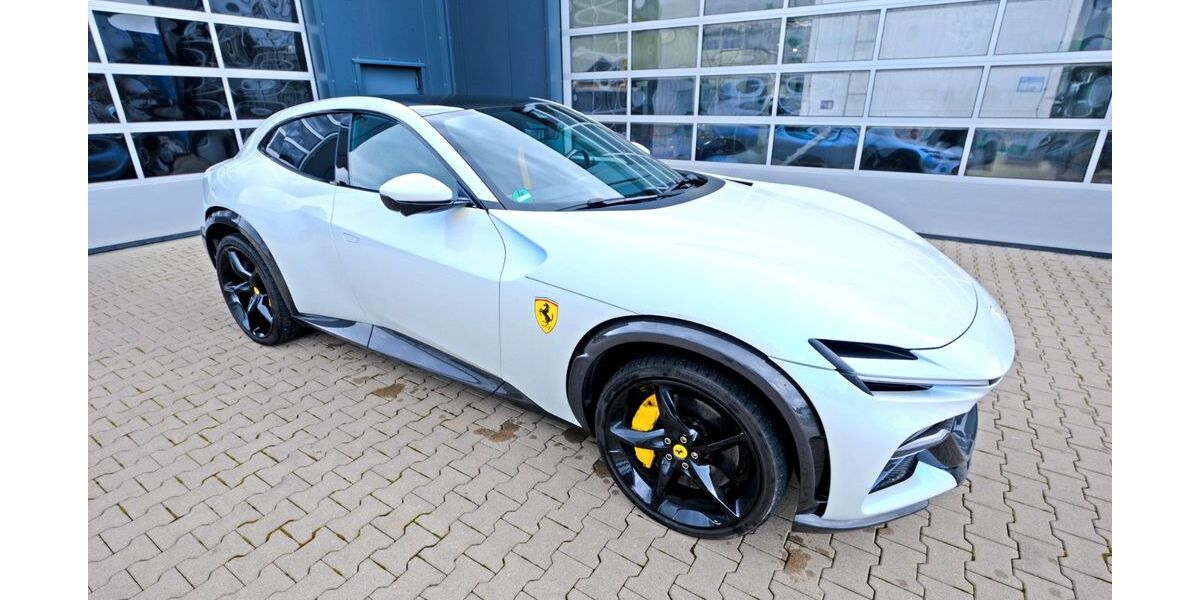 Ferrari Purosangue 13.800 km 489.990 &euro; Bad Honnef 53604