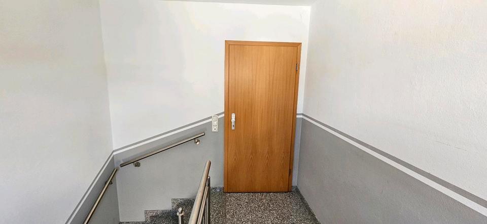 Dachgeschoßwohnung Mülheim-Kärlich Kärlich - 5 Zimmer, 105 m&sup2;, 1.000&euro; | Angebot:25419319