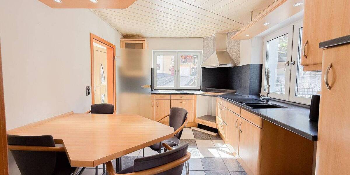 Einfamilienhaus Bad Neuenahr-Ahrweiler Lohrsdorf - 6 Zimmer, 231 m&sup2;, 618.000&euro; | Angebot:25742973