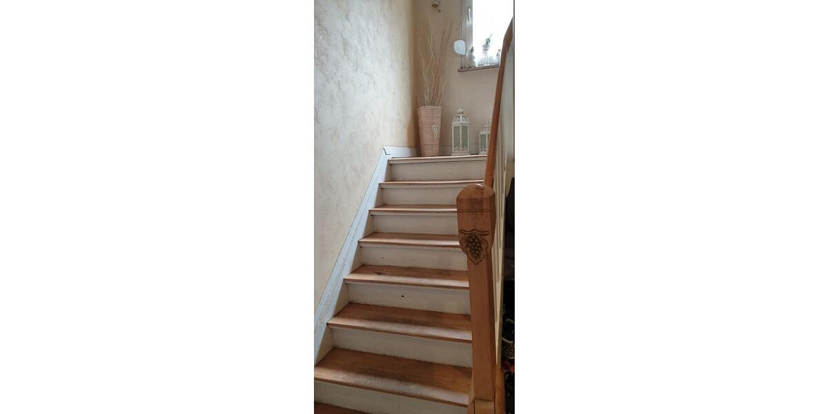 Einfamilienhaus Neuwied Feldkirchen - 6 Zimmer, 140 m&sup2;, 230.000&euro; | Angebot:25843245
