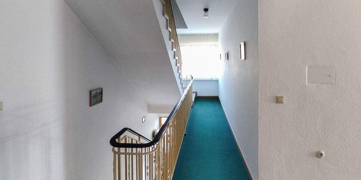 Mehrfamilienhaus, Wohnhaus Freirachdorf - 1 Zimmer, 317 m&sup2;, 329.000&euro; | Angebot:25691934