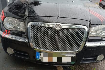 Chrysler 300C 228.000 km 4.000 &euro; Asbach 53567