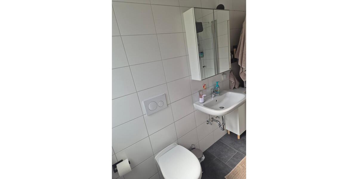 Hochparterre Unkel - 3 Zimmer, 94 m&sup2;, 850&euro; | Angebot:25999961