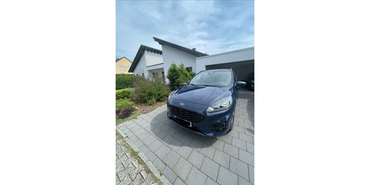 Ford Kuga 66.500 km 17.800 &euro; Höhr-Grenzhausen 56203