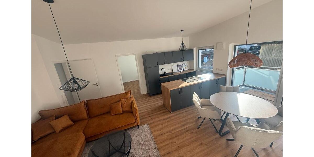 Etagenwohnung Nauort - 4 Zimmer, 92 m&sup2;, 309.000&euro; | Angebot:26004000