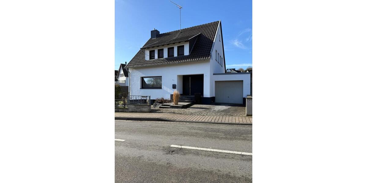 Einfamilienhaus Niederzissen - 6 Zimmer, 127 m&sup2;, 499.000&euro; | Angebot:24788467