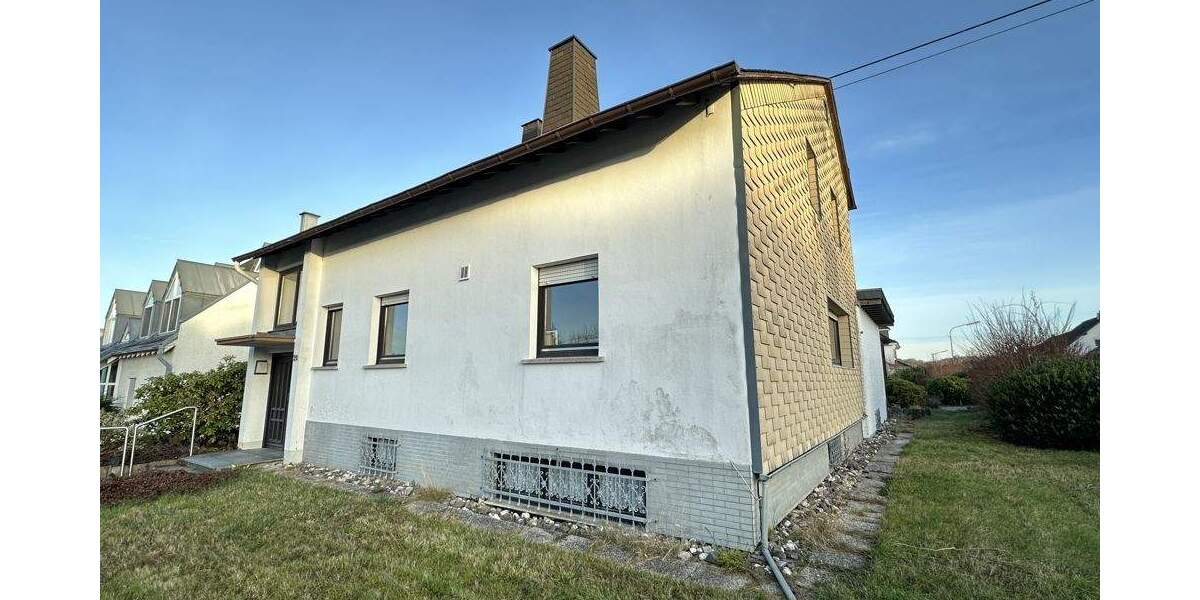 Einfamilienhaus Ransbach-Baumbach Baumbach - 7 Zimmer, 200 m&sup2;, 335.000&euro; | Angebot:25745768