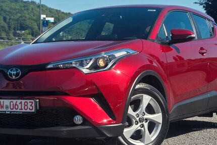 Toyota C-HR 33.000 km 14.990 &euro; Oberwinter 53424