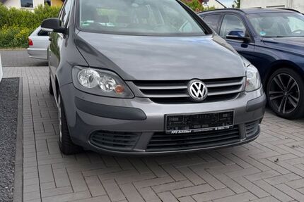 VW Golf Plus 122.127 km 3.000 &euro; Mayen 56727