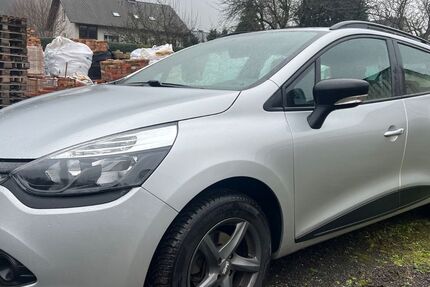 Renault Clio 42.000 km 6.200 &euro; Bad Neuenahr 53474