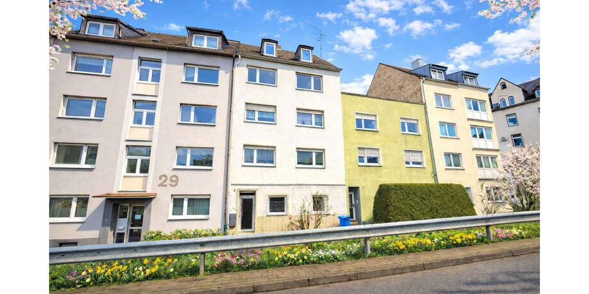 Einfamilienhaus Koblenz Bubenheim - 10 Zimmer, 345 m&sup2;, 587.000&euro; | Angebot:25328770