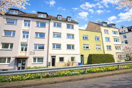 Haus Koblenz Bubenheim - 10 Zimmer, 345 m&sup2;, 587.000&euro; | Angebot:25328770
