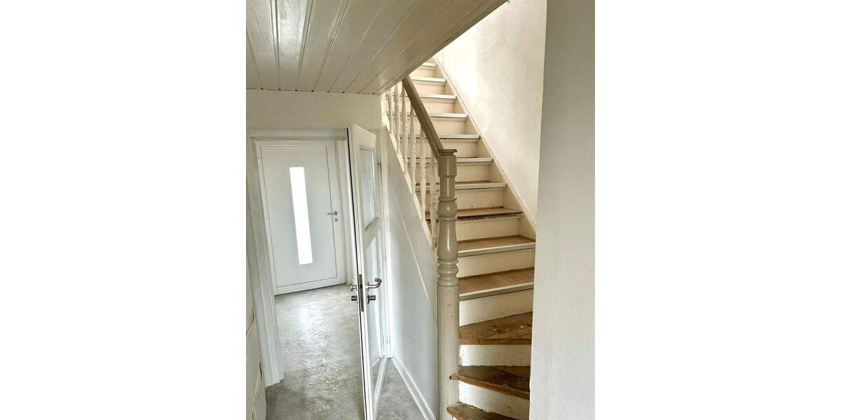 Einfamilienhaus Bad Honnef Selhof - 7 Zimmer, 185 m&sup2;, 395.000&euro; | Angebot:25657536