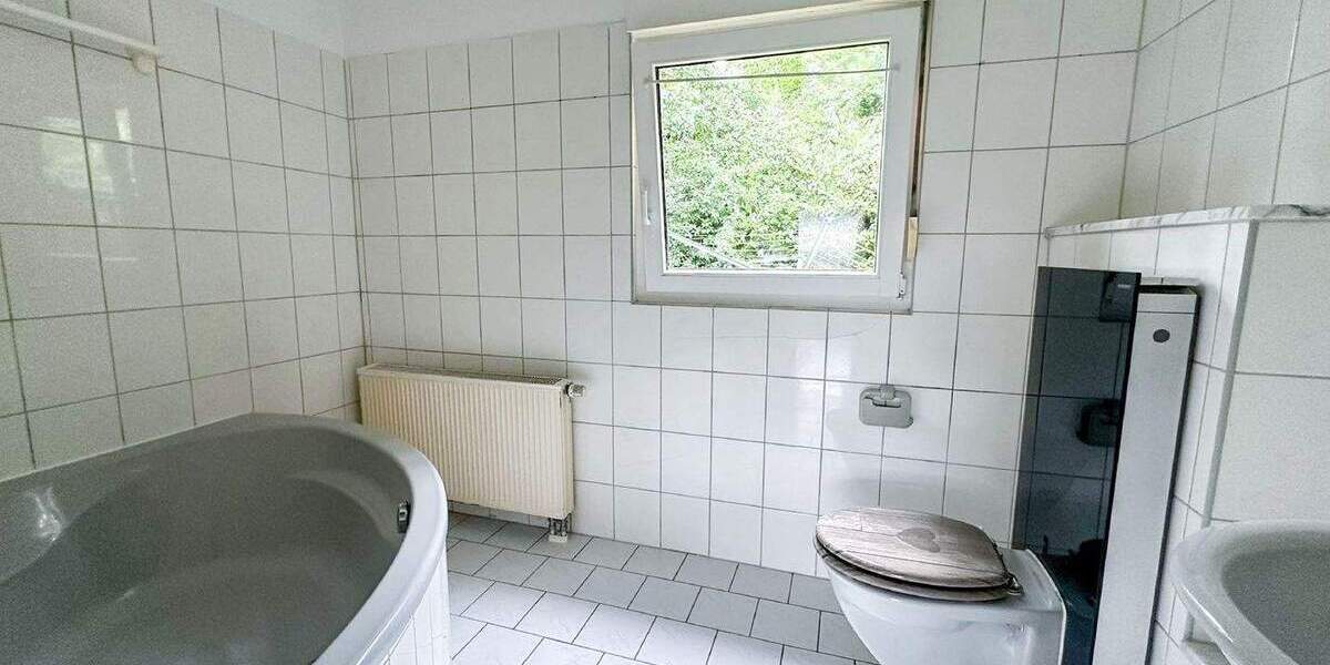 Einfamilienhaus Breitscheid - 3 Zimmer, 70 m&sup2;, 197.000&euro; | Angebot:25749390