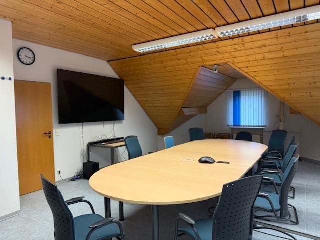 Gewerbeobjekt Binningen - 300&euro; | Angebot:25975780