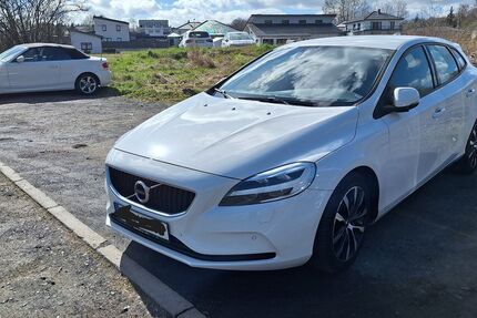Volvo V40 113.000 km 14.700 &euro; Koblenz 56073