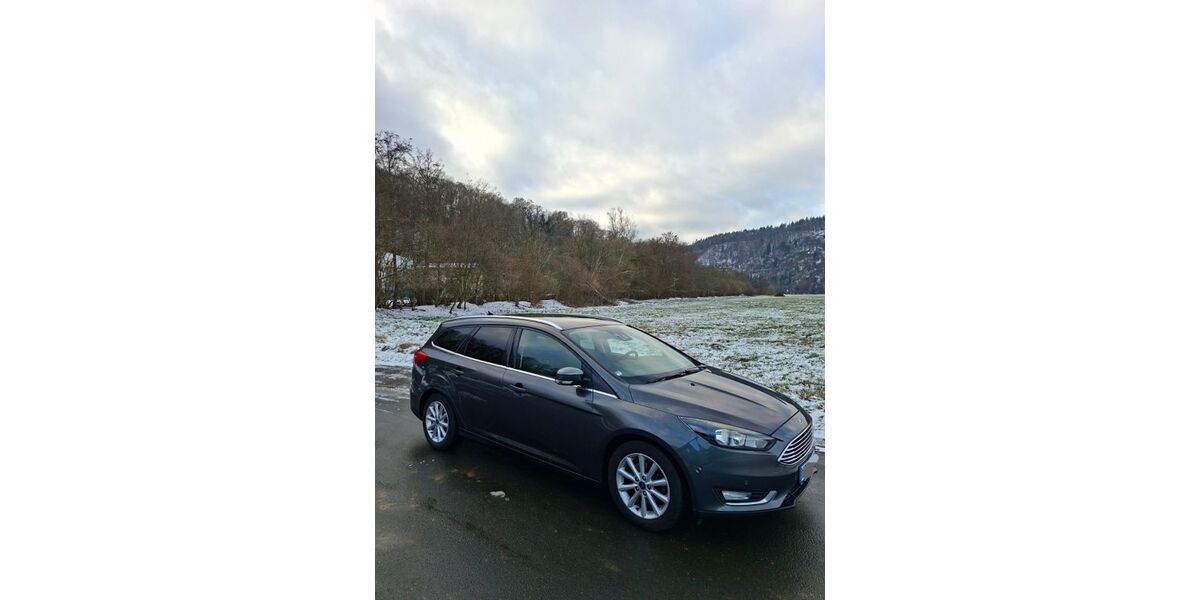 Ford Focus 174.000 km 5.899 &euro; Hausen 53547