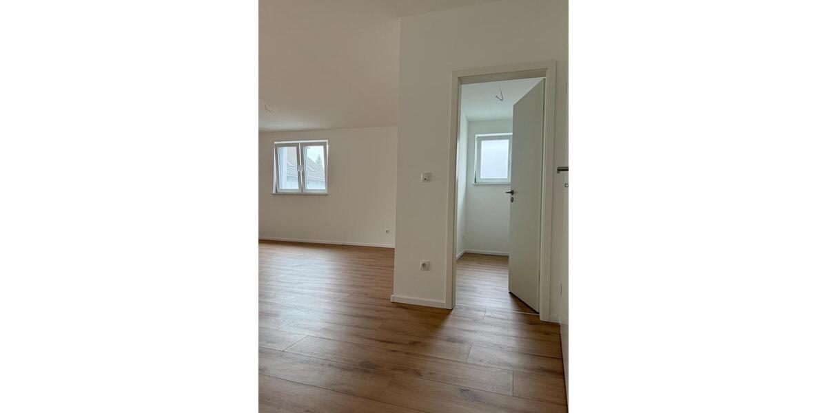 Erdgeschoßwohnung Großmaischeid - 4 Zimmer, 111 m&sup2;, 1.500&euro; | Angebot:26647780