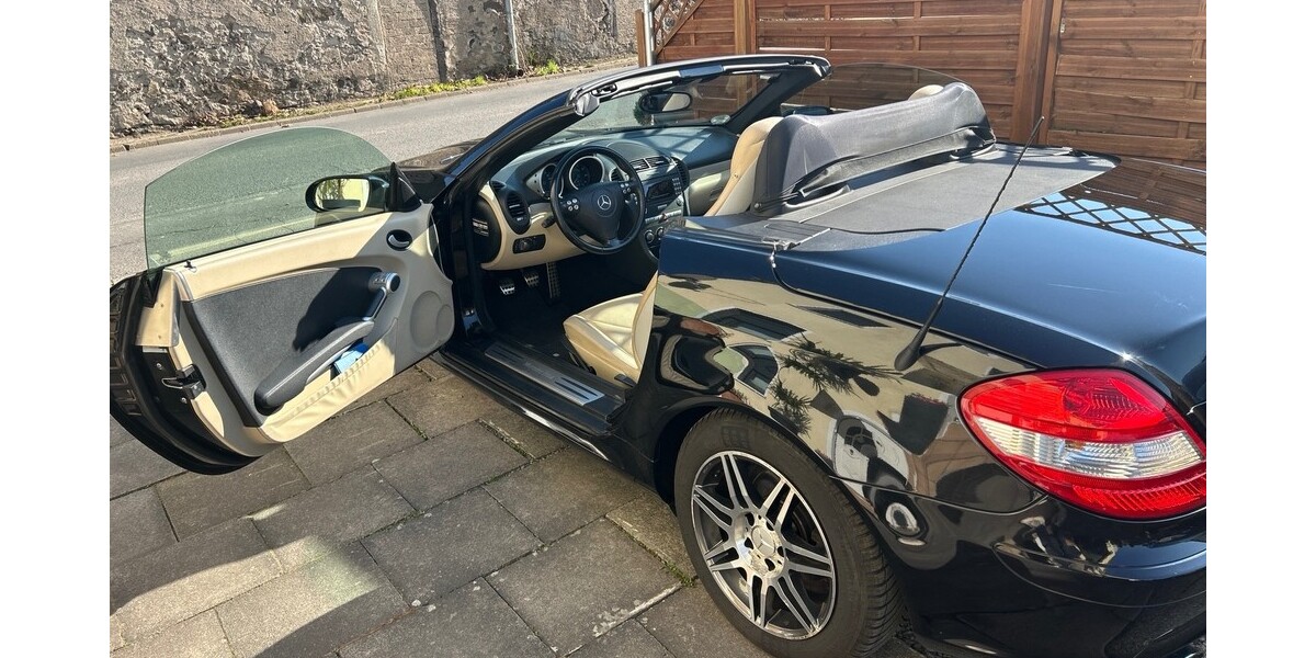 Mercedes-Benz SLK 133.000 km 7.600 &euro; Andernach 56626