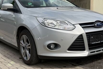 Ford Focus 110.000 km 3.900 &euro; Bad Neuenahr 53474