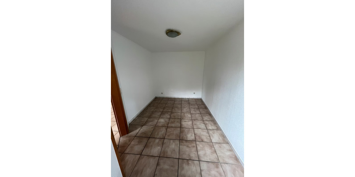 Erdgeschoßwohnung Kleinmaischeid - 2 Zimmer, 44 m&sup2;, 490&euro; | Angebot:25900670