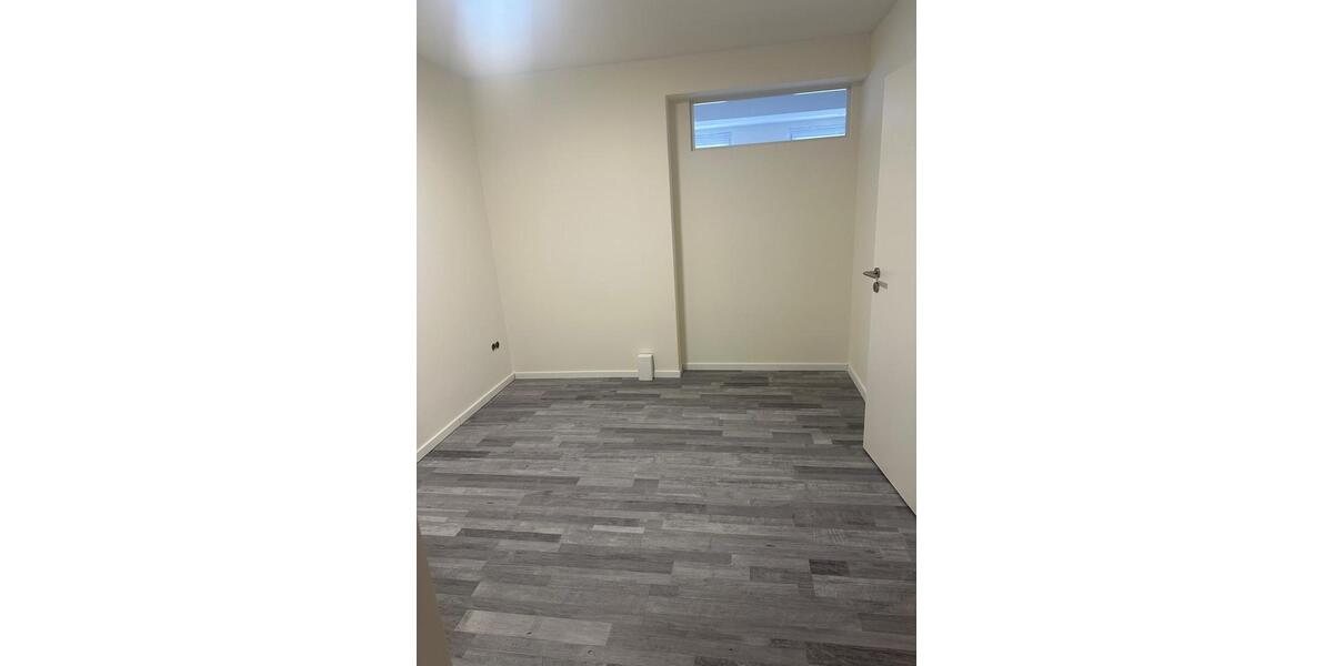 Erdgeschoßwohnung Dierdorf - 2 Zimmer, 70 m&sup2;, 580&euro; | Angebot:25976011