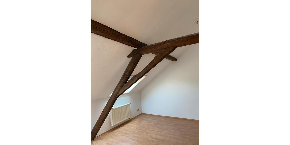 Dachgeschoßwohnung Neuwied - 4 Zimmer, 87 m&sup2;, 950&euro; | Angebot:25614264
