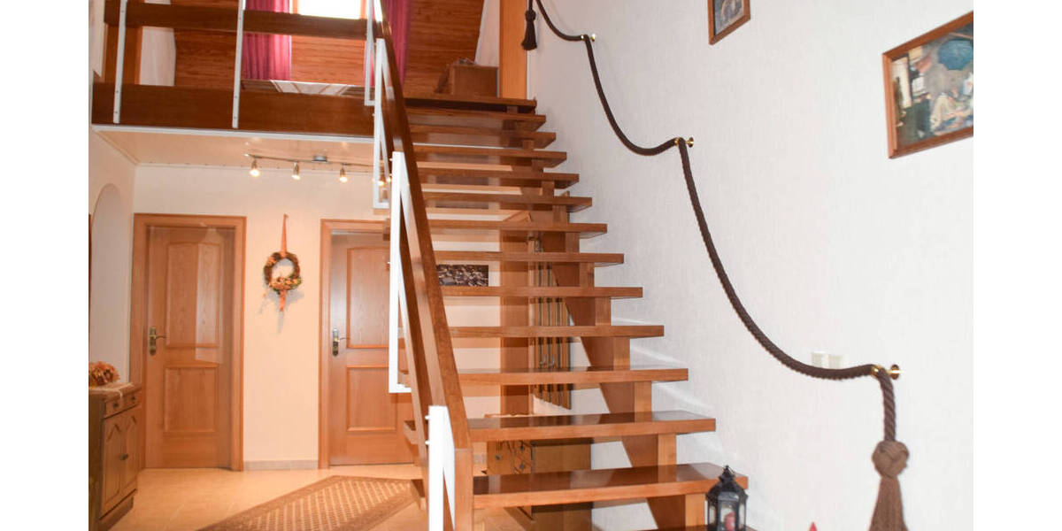 Mehrfamilienhaus, Wohnhaus Rückeroth - 1 Zimmer, 390 m&sup2;, 495.000&euro; | Angebot:25776382